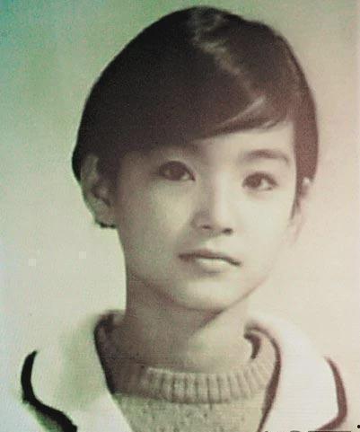 林青霞小时候照片,婉约佳人初露锋芒